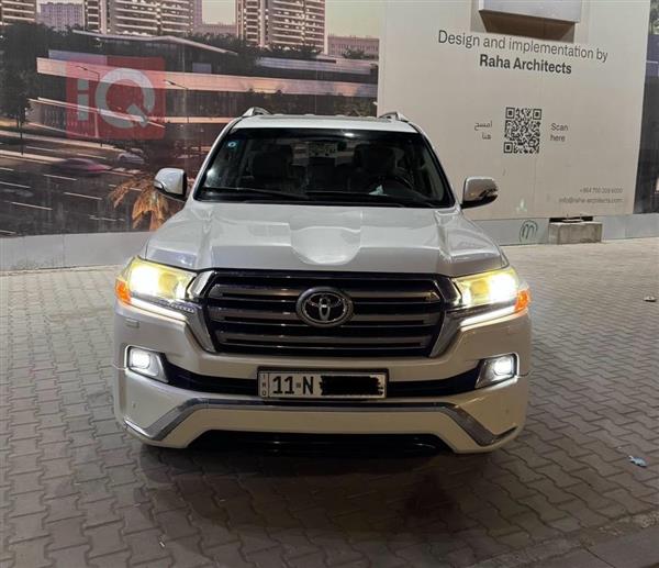 تويوتا لاندكروزر 2016 للبيع في العراق - بغداد